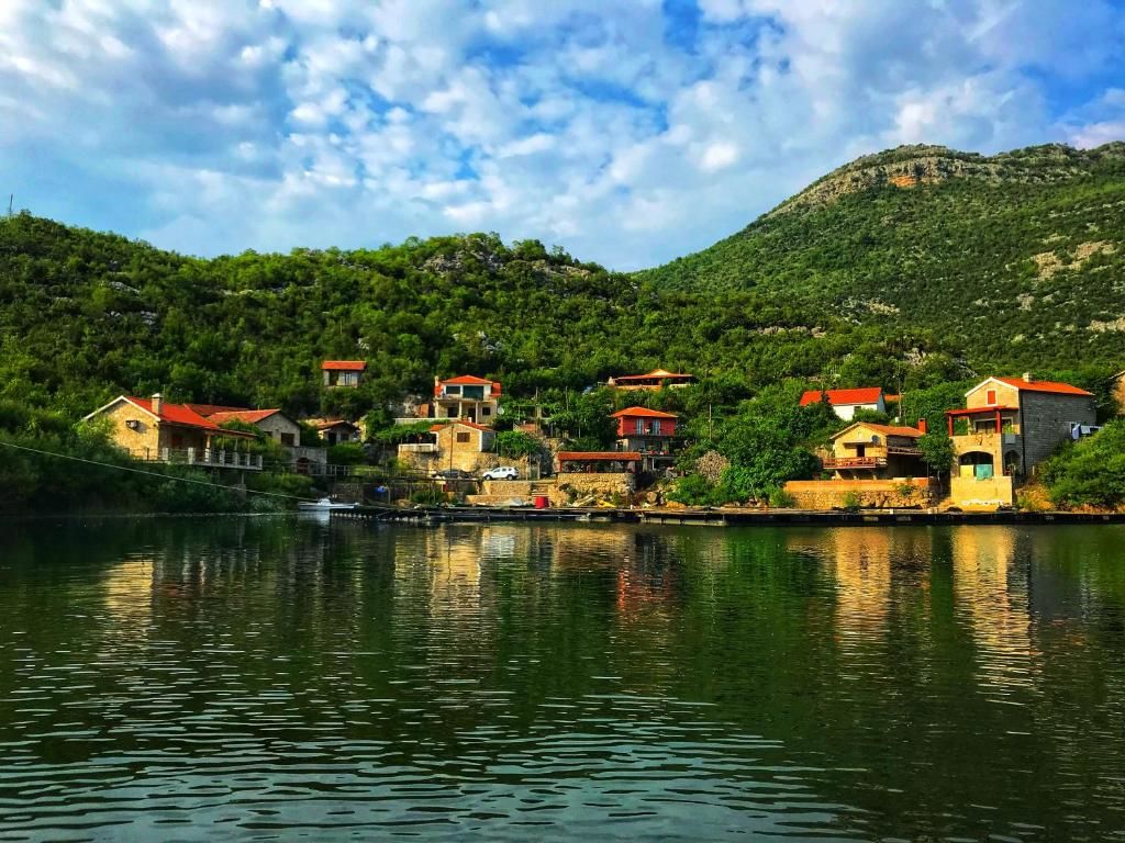 Апартаменты Studio Apartment Cudo Nevidjeno Karuč-49