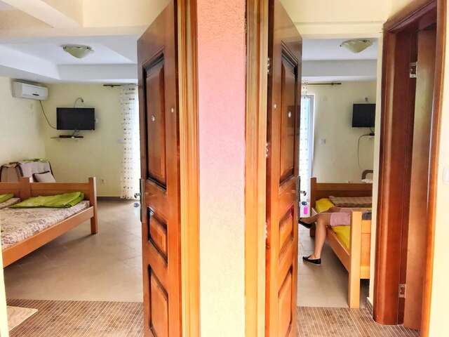 Апартаменты Studio Apartment Cudo Nevidjeno Karuč-37